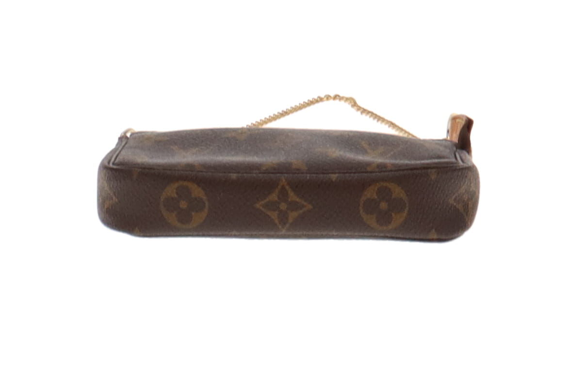 Louis vuitton monogram discount mini pochette accessoires