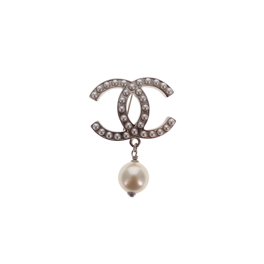 Chanel 2009 Pearl CC and Dangle Pearl Detail Brooch