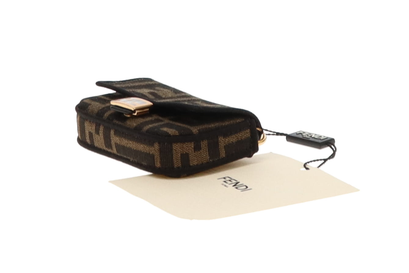 Fendi nano baguette on sale