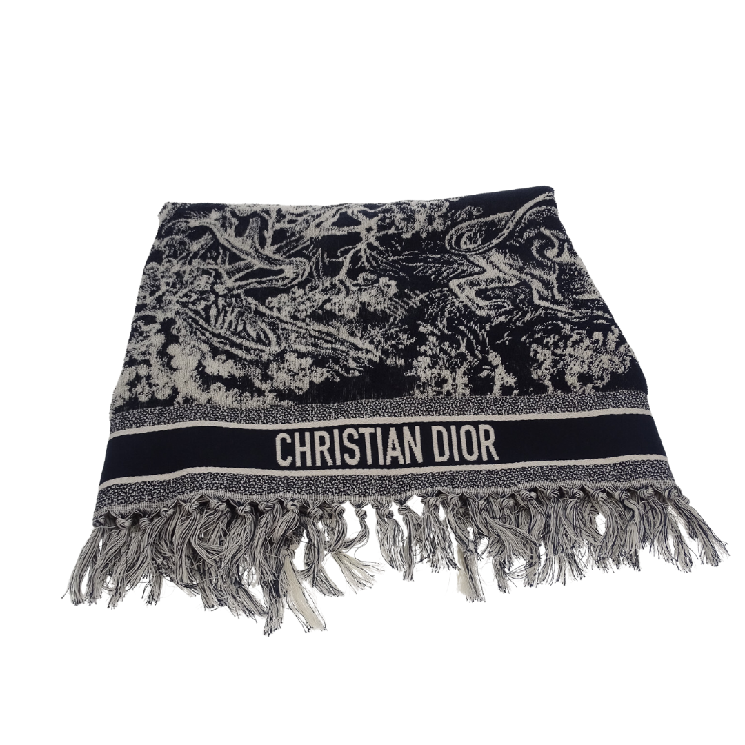 Dior 100% Cotton Toile De Jouy Sauvage Beach Towel – Designer Exchange Ltd