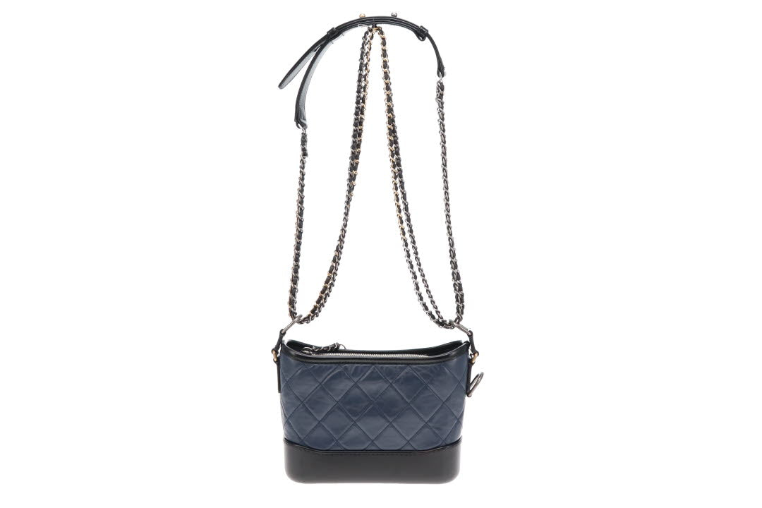 Chanel Gabrielle Hobo Small Aged Calfskin Black & Navy 2020