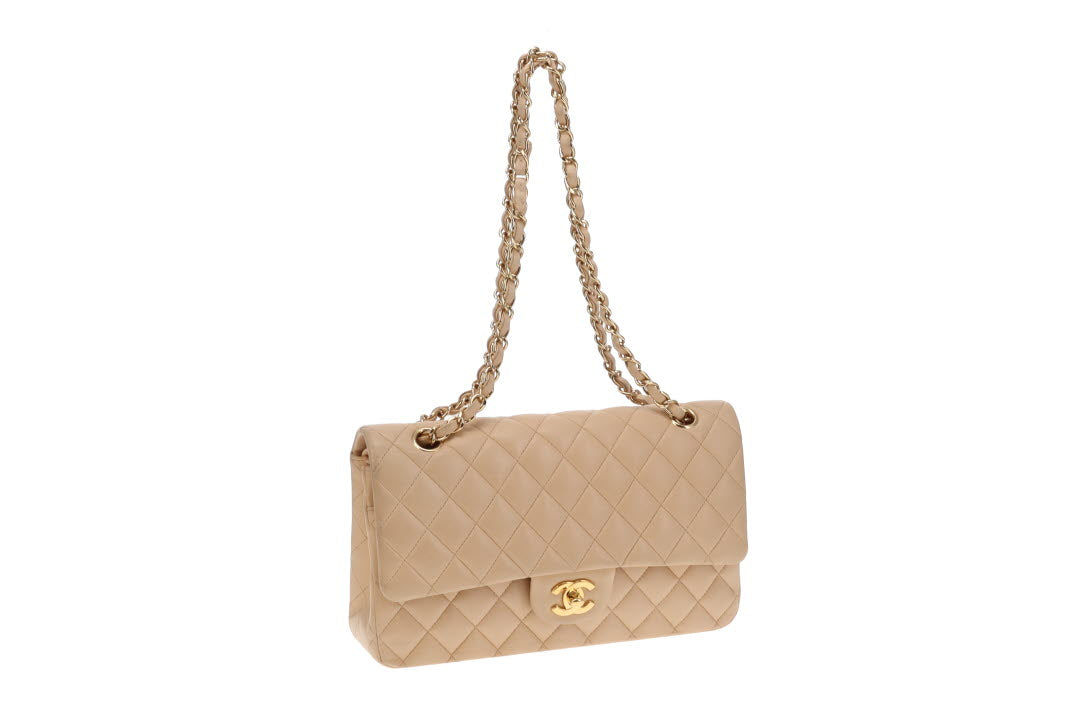 Chanel Medium Classic Double Flap Beige 29 Series