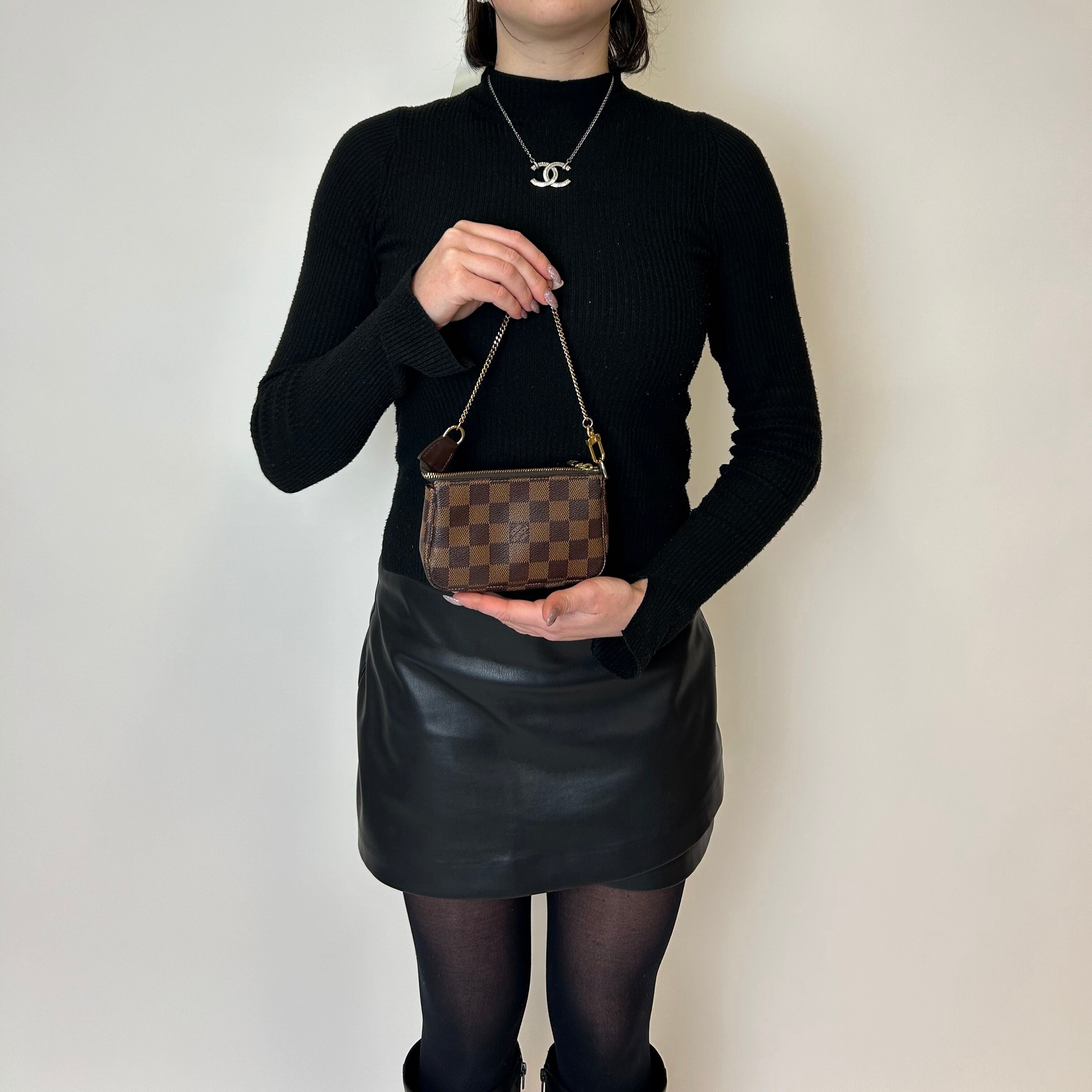 Mini on sale pochette ebene