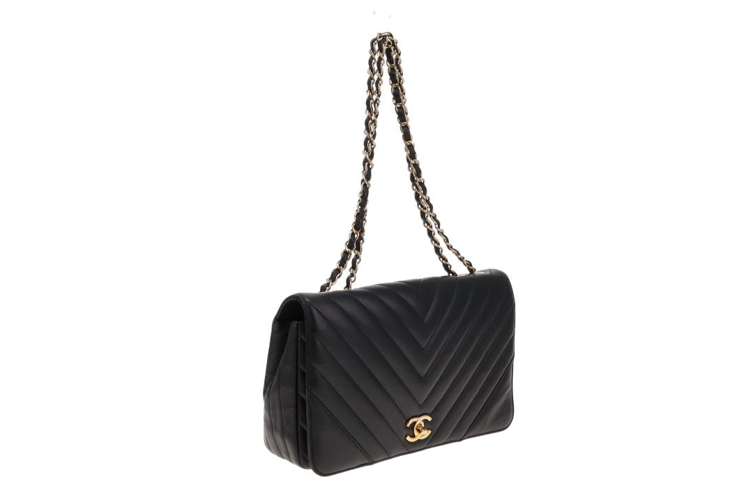 Chanel Black Chevron Seasonal Single Flap 2018/19