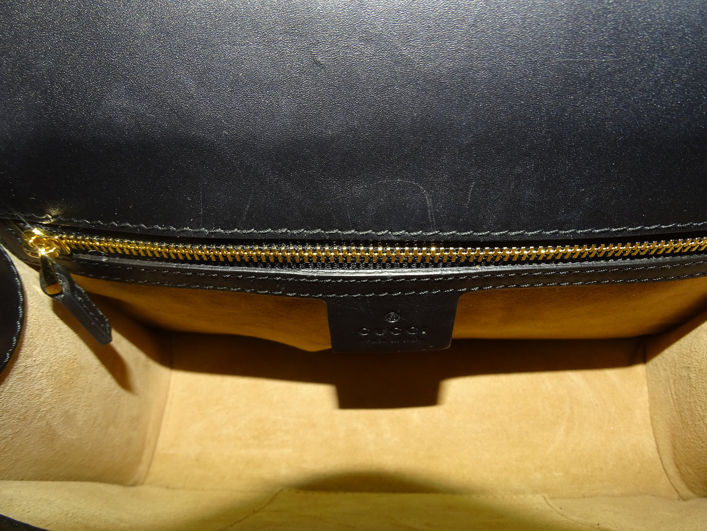 Gucci Black Smooth Leather Small Sylvie Shoulder Bag 2