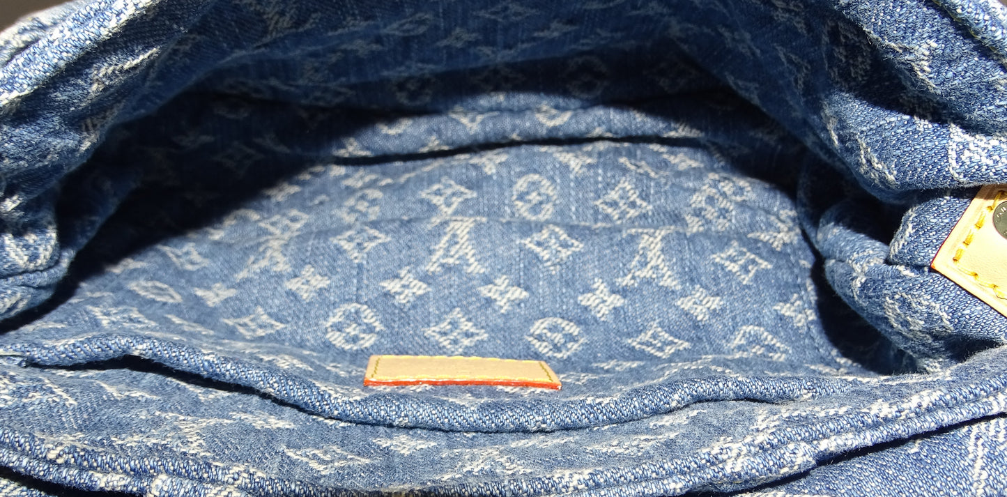 Louis Vuitton Monogram Denim LV Remix Sunset (NFID)