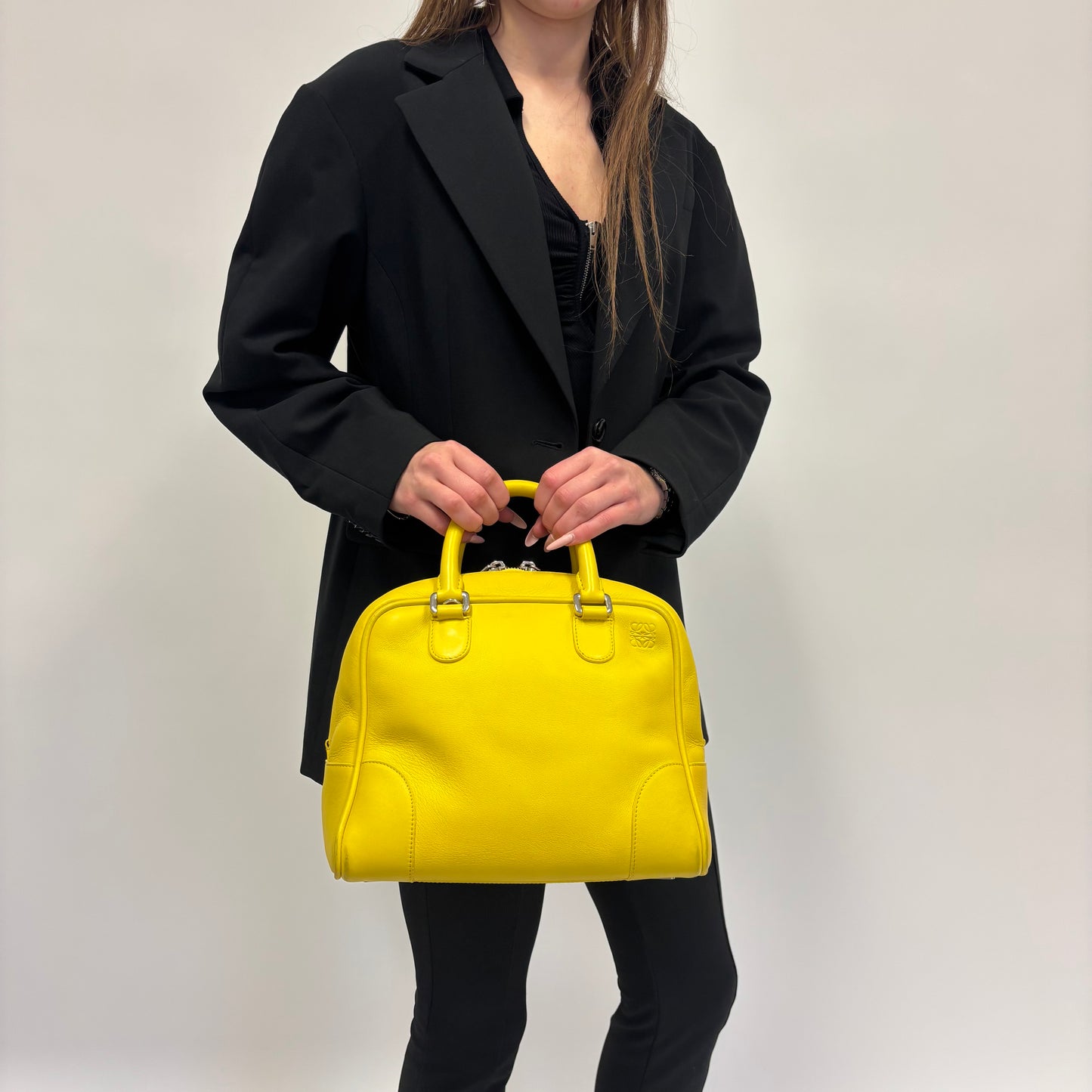 Loewe Amazona 75 Medium Canary Yellow