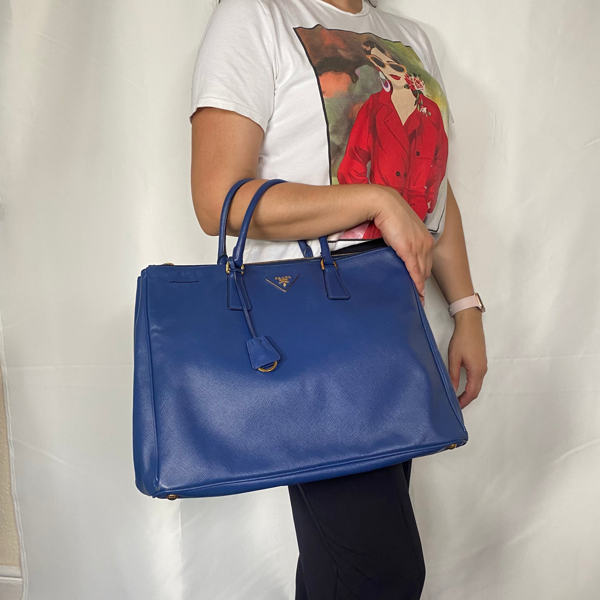 Prada Blue Two-Tone Saffiano Lux Leather Large Double Zip Tote at