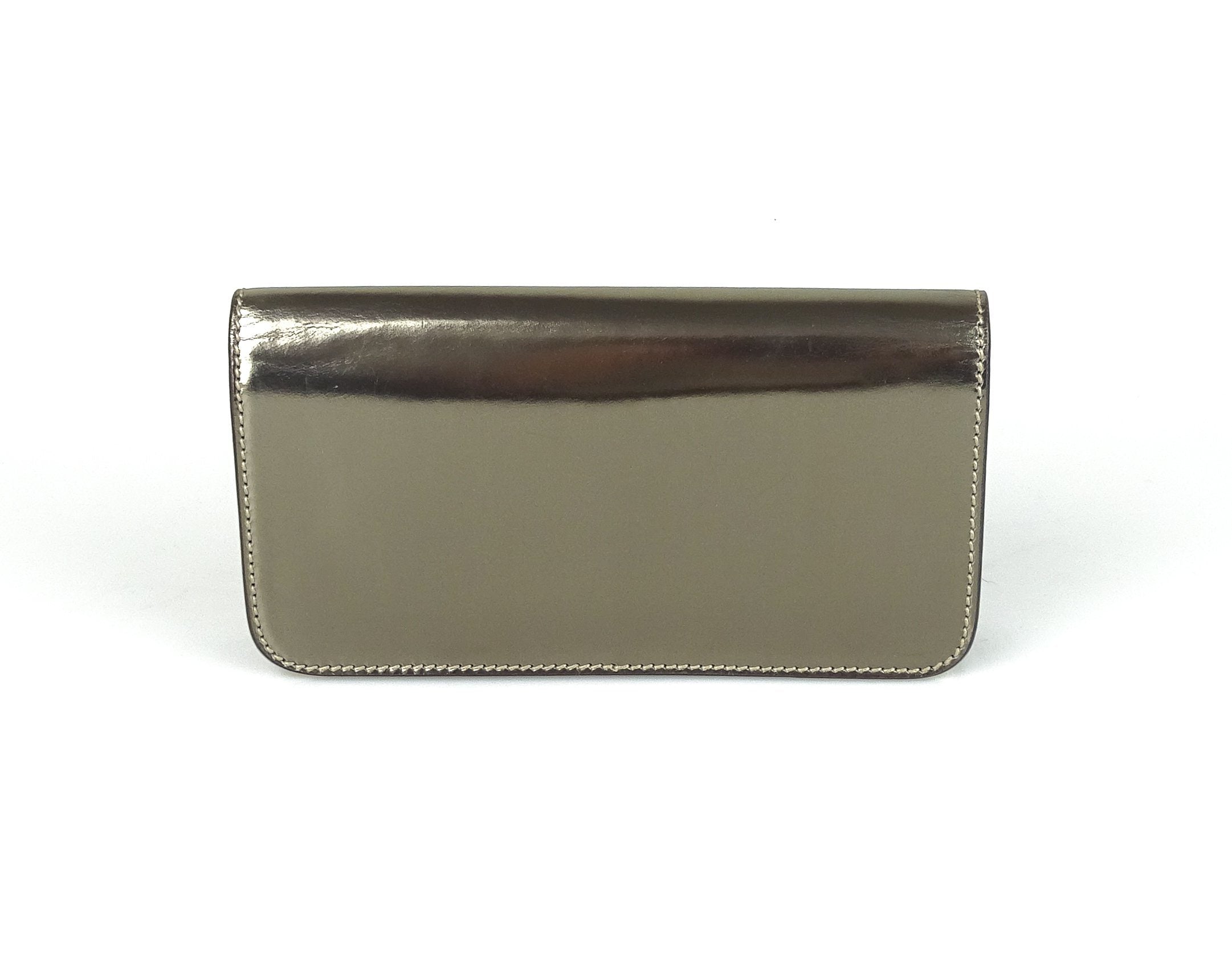 Gucci Metallic Gold Mirror Clutch Designer Exchange Ltd