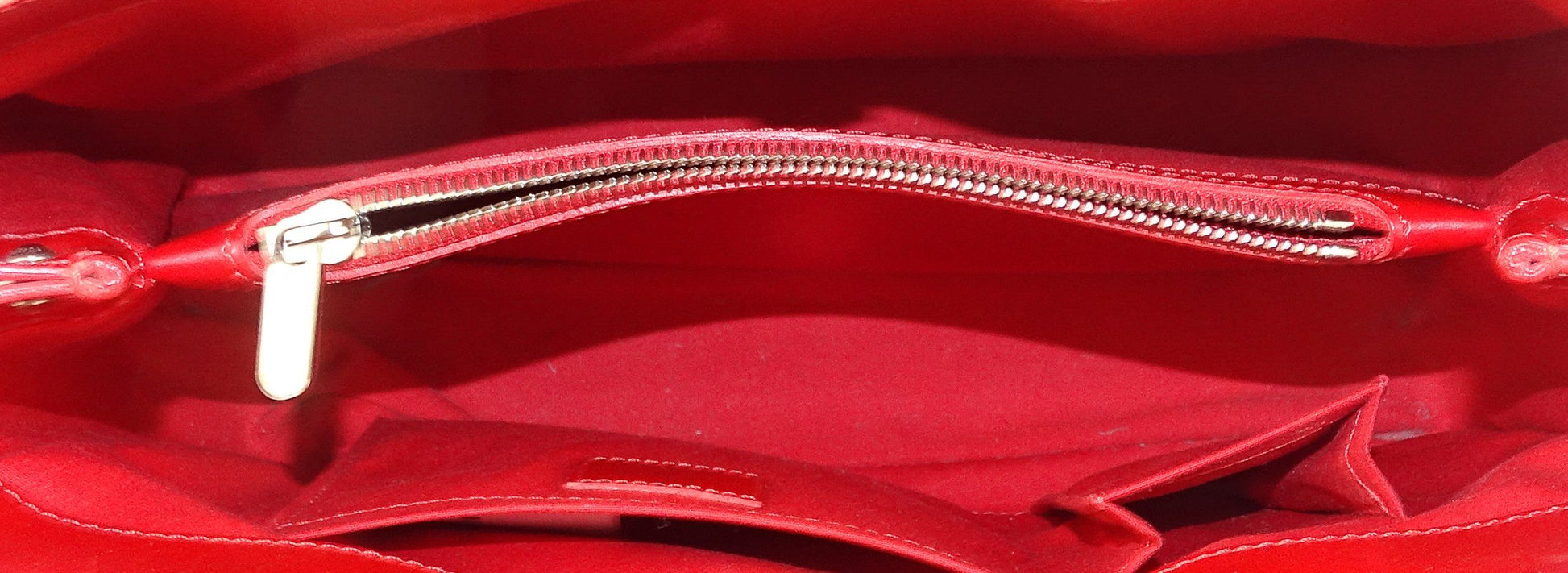 Louis Vuitton Chain -louise- Gm Woc Calfskin Flap Plum Quetsche Lv