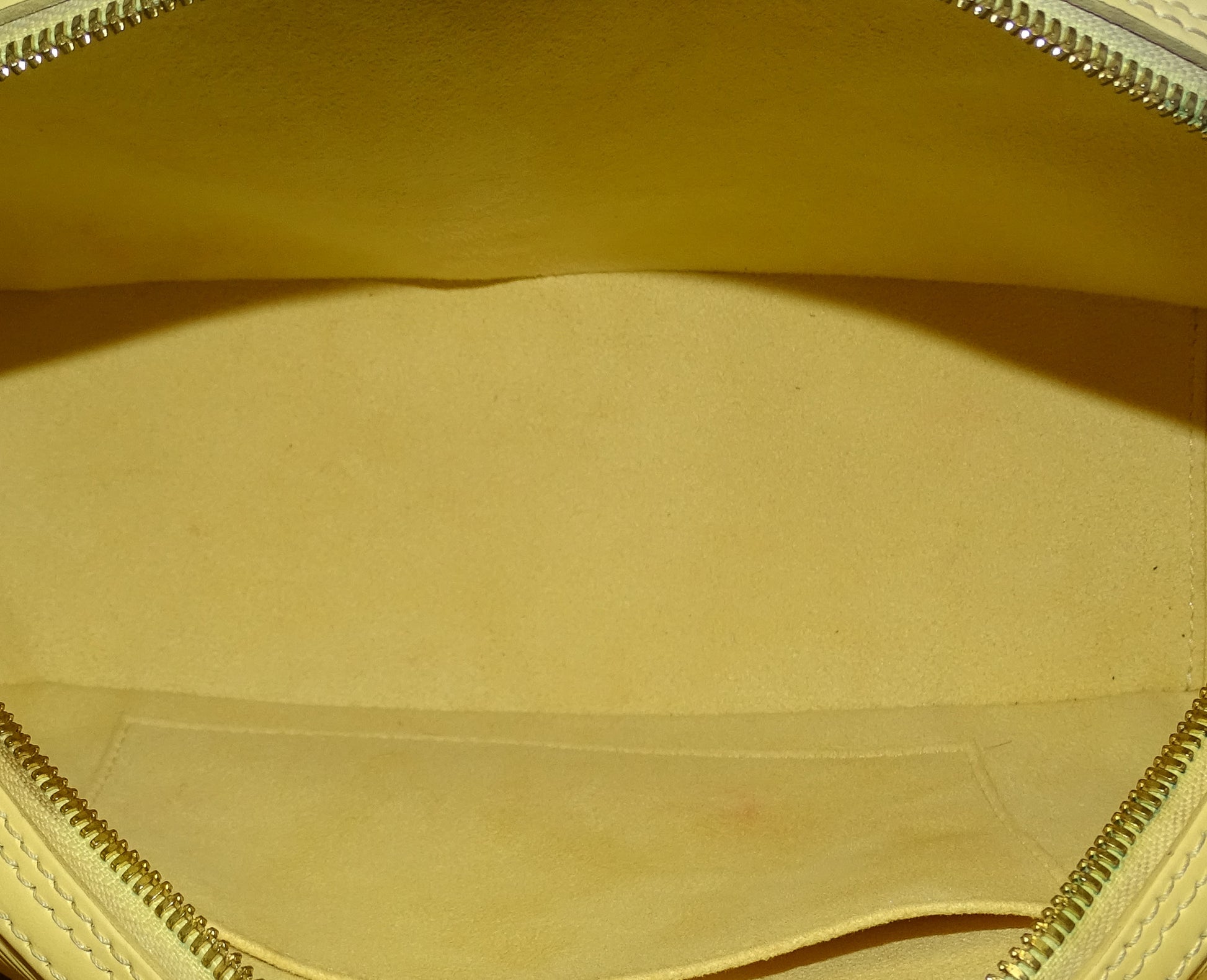 Vintage Louis Vuitton Kenyan Yellow Epi Leather Saint Jacques PM